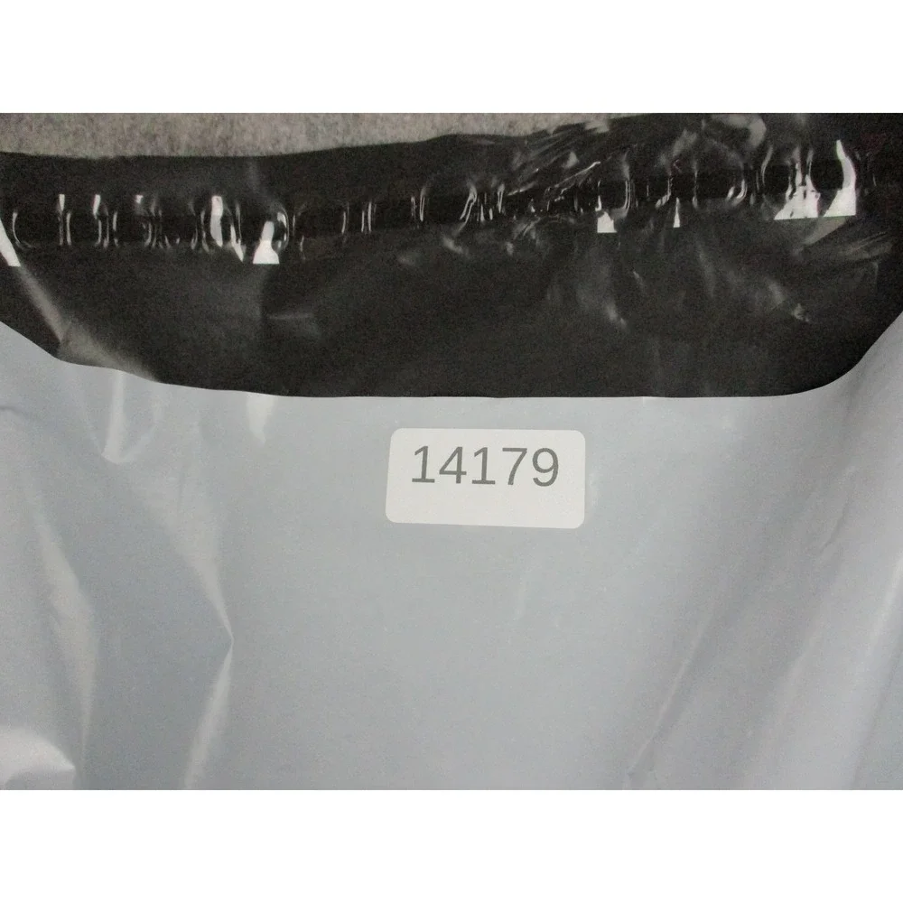 Quiksilver please check